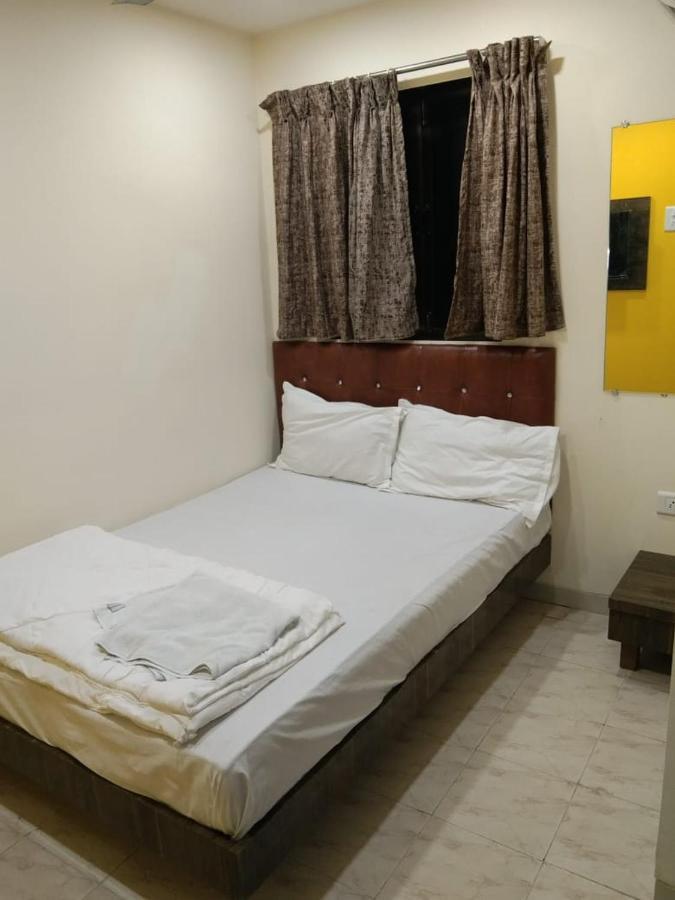 Sadguru Lodge 뭄바이 외부 사진