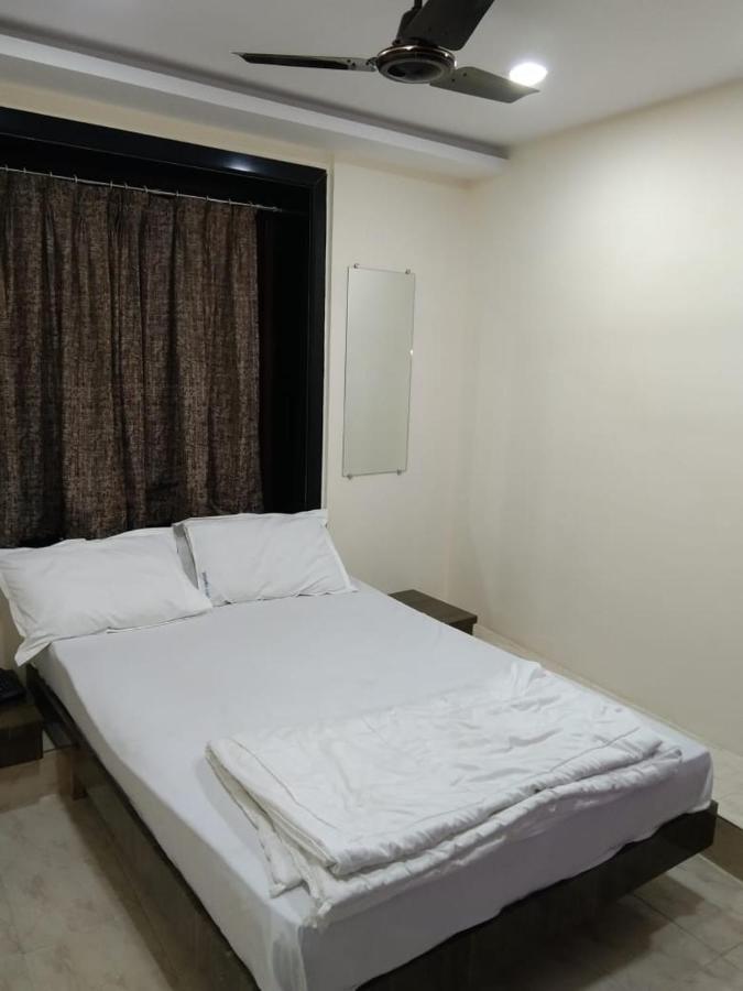 Sadguru Lodge 뭄바이 외부 사진